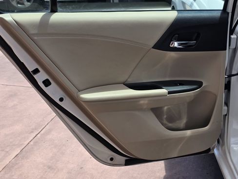 Used 2013 Honda Accord EX-L image 24