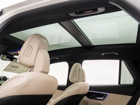 New 2026 Mercedes-Benz GLC 300 GLC 300 image 18