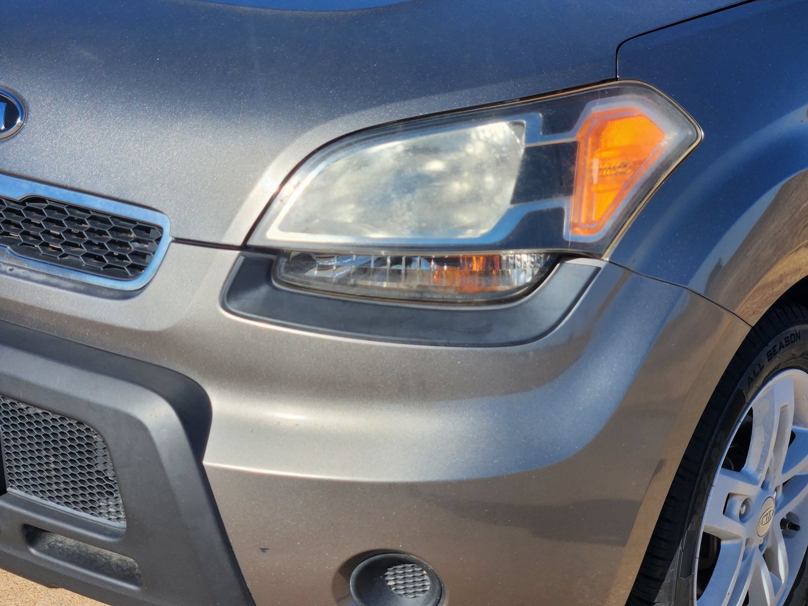 Used 2011 Kia Soul + w/ Audio Pkg FWD image 9