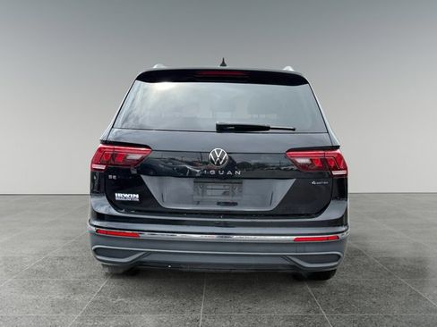 Used 2022 Volkswagen Tiguan SE AWD/4WD image 4