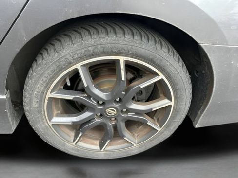 Used 2017 Nissan Sentra NISMO FWD image 12