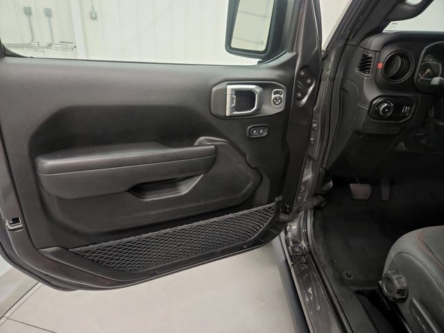 Used 2025 Jeep Wrangler Unlimited Rubicon AWD/4WD image 20