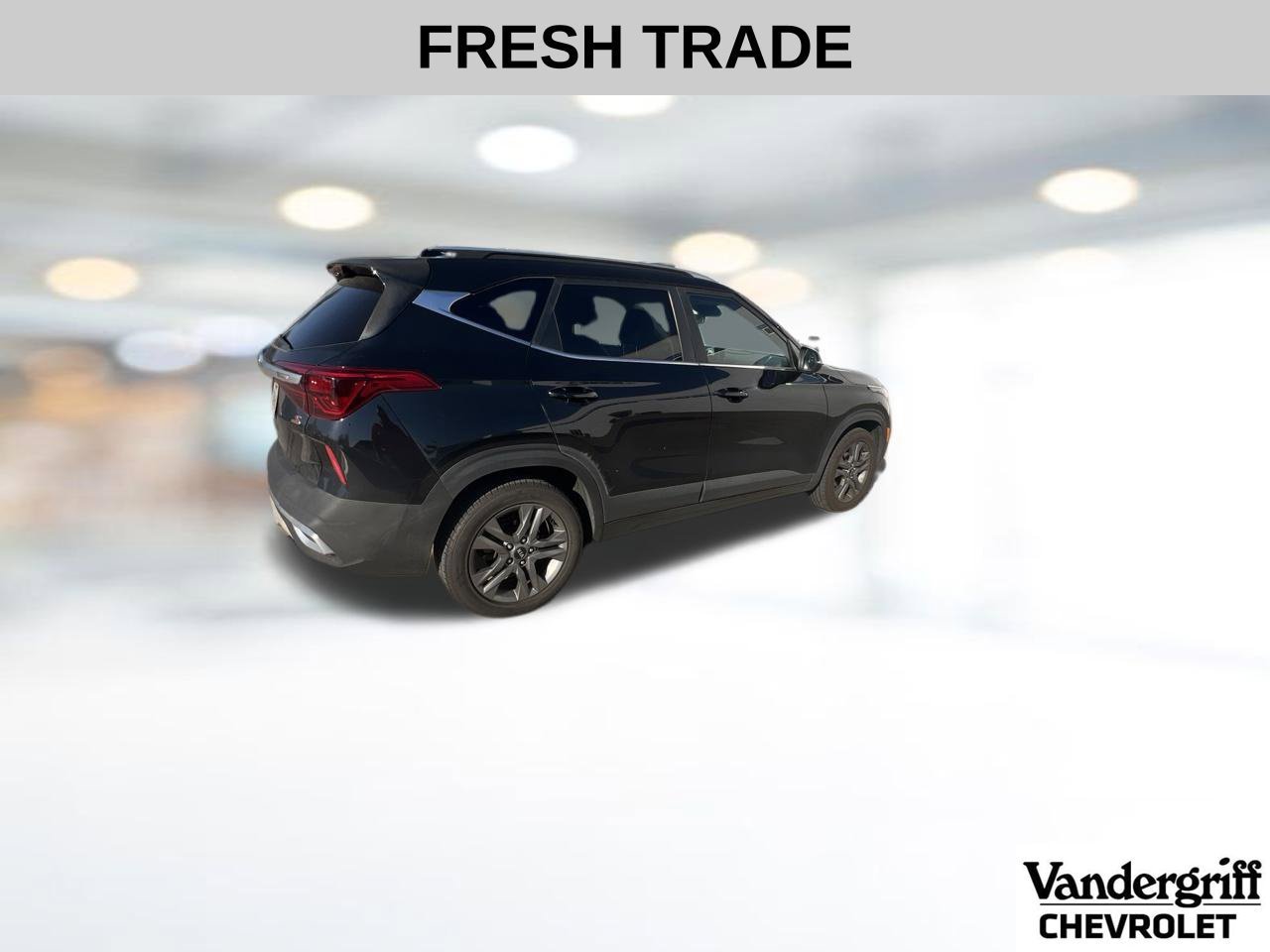 Used 2021 Kia Seltos S FWD image 4