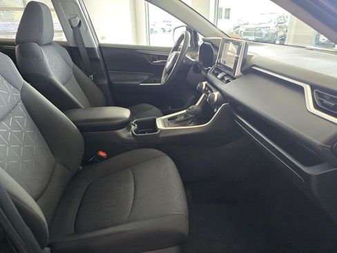 Certified 2025 Toyota RAV4 XLE AWD/4WD image 44