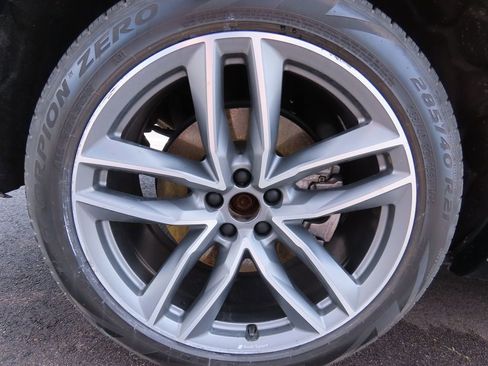 Used 2018 Audi Q7 3.0T Prestige w/ Prestige Package image 17