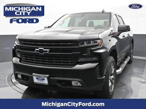 Used 2022 Chevrolet Silverado 1500 RST w/ Z71 Off-Road Package AWD/4WD image 1