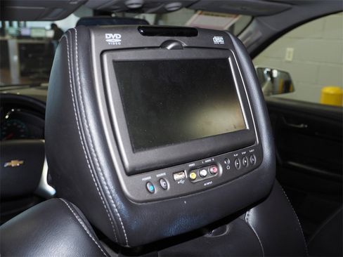 Used 2017 Chevrolet Traverse LT image 9