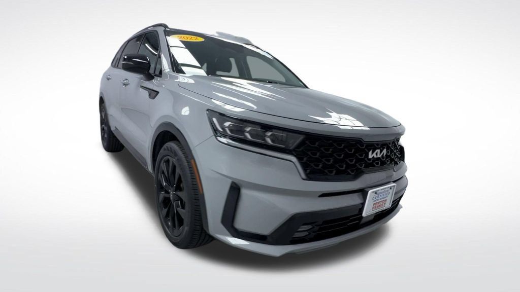 Used 2022 Kia Sorento SX FWD image 2