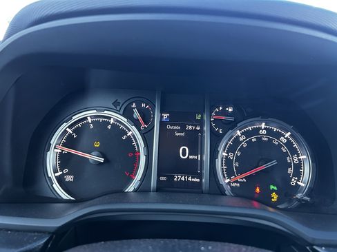 Used 2022 Toyota 4Runner Limited image 16