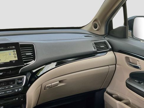 Used 2022 Honda Pilot Touring image 24