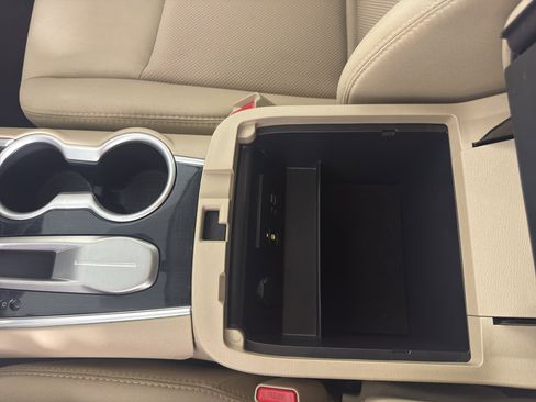 Used 2019 Nissan Pathfinder SV FWD image 29