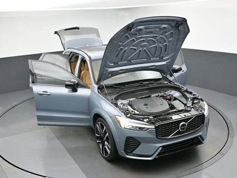 Used 2023 Volvo XC60 B5 Ultimate w/ Protection Package Premier image 50