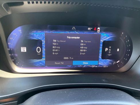 New 2026 Volvo XC40 B5 Plus w/ Protection Package Premier AWD/4WD image 19