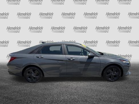 Used 2023 Hyundai Elantra Blue FWD image 11