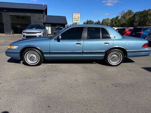 Used 1993 Mercury Grand Marquis LS image 2