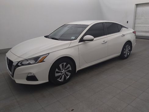 Used 2021 Nissan Altima 2.5 S FWD image 2