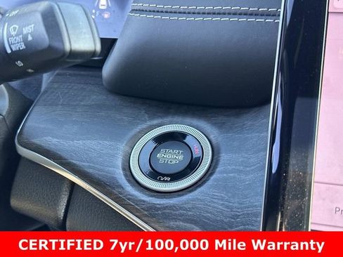 Used 2023 Jeep Grand Cherokee Overland w/ Adv Protech Group III image 29