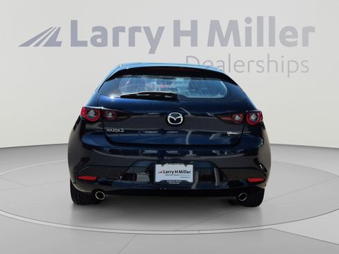 Used 2024 MAZDA MAZDA3 s FWD image 4