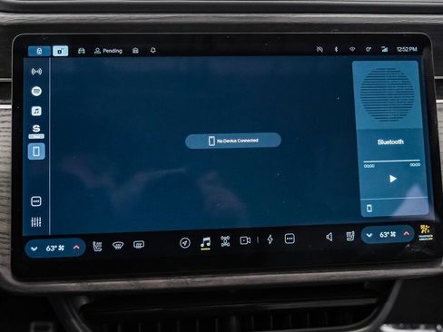 Used 2023 Rivian R1S Adventure image 28