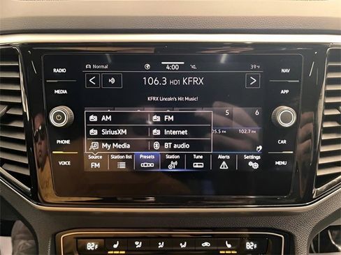 Used 2022 Volkswagen Atlas Cross Sport SEL image 20