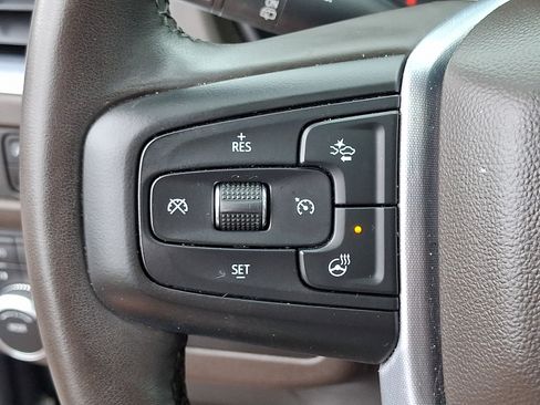 Used 2023 GMC Yukon XL SLT w/ SLT Luxury Package AWD/4WD image 24