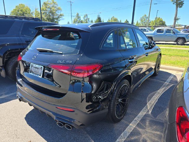 Certified 2024 Mercedes-Benz GLC 43 AMG 4MATIC image 2