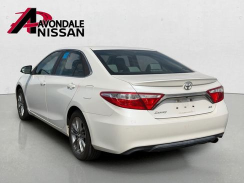 Used 2016 Toyota Camry SE FWD image 4