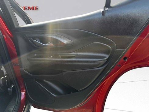 Used 2024 GMC Terrain SLE FWD image 47