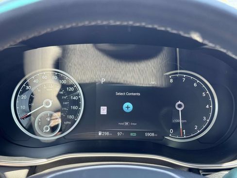Certified 2026 Genesis G70 2.5T AWD/4WD image 24