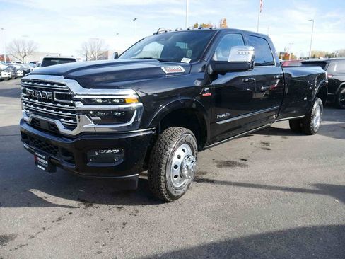 New 2026 RAM 3500 Limited image 3