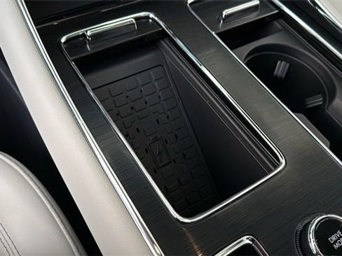 New 2026 Lincoln Aviator AWD image 23