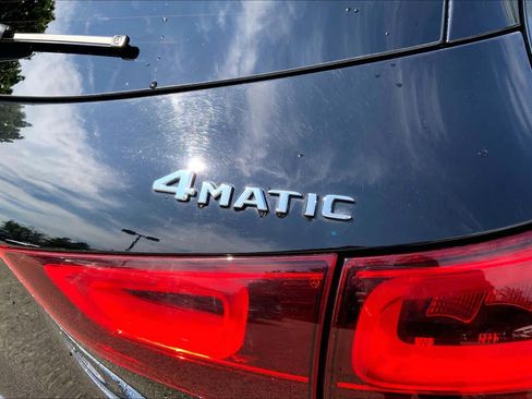 Used 2023 Mercedes-Benz GLA 250 4MATIC image 31