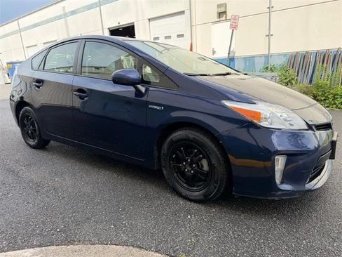 Used 2015 Toyota Prius Persona Series FWD image 22