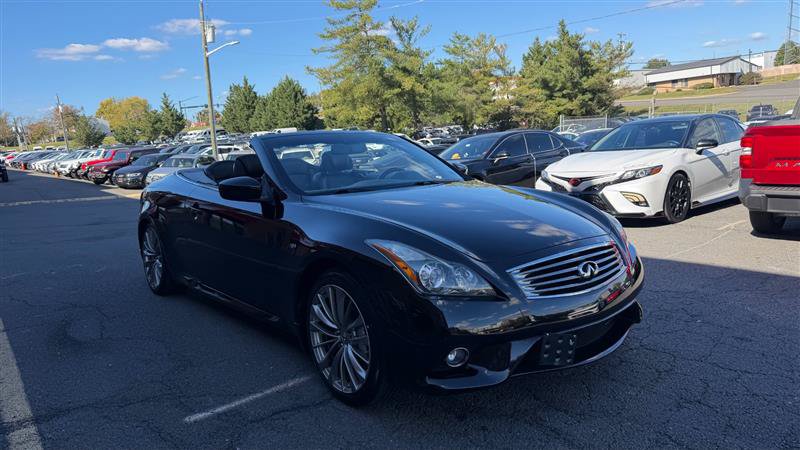 Used 2014 INFINITI Q60 Sport Convertible w/ Premium Package RWD image 29