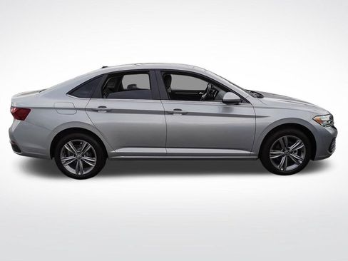 Used 2023 Volkswagen Jetta SE FWD image 8