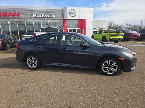 Used 2017 Honda Civic LX image 8