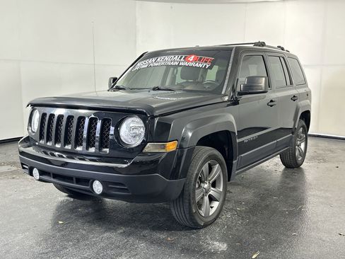 Used 2017 Jeep Patriot Sport image 4
