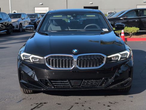 New 2026 BMW 330i Sedan w/ Convenience Package RWD image 3