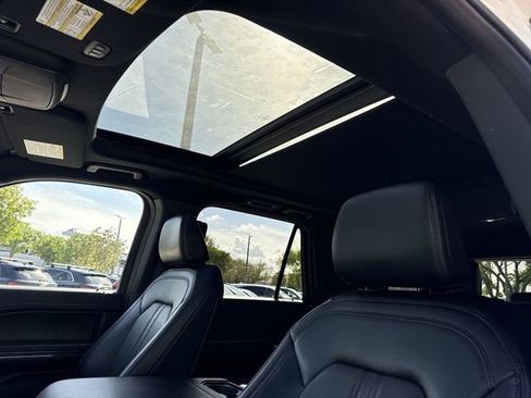 Used 2021 Ford Expedition Limited AWD/4WD image 22