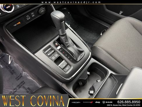 Used 2025 Honda CR-V EX image 19