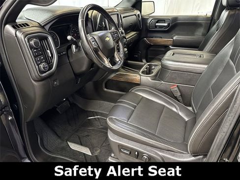 Used 2019 Chevrolet Silverado 1500 High Country w/ High Country Premium Package image 12