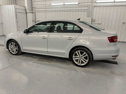 Used 2017 Volkswagen Jetta SEL Premium image 7