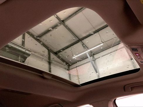 Used 2020 Volkswagen Jetta SE w/ SE Cold Weather Package image 21