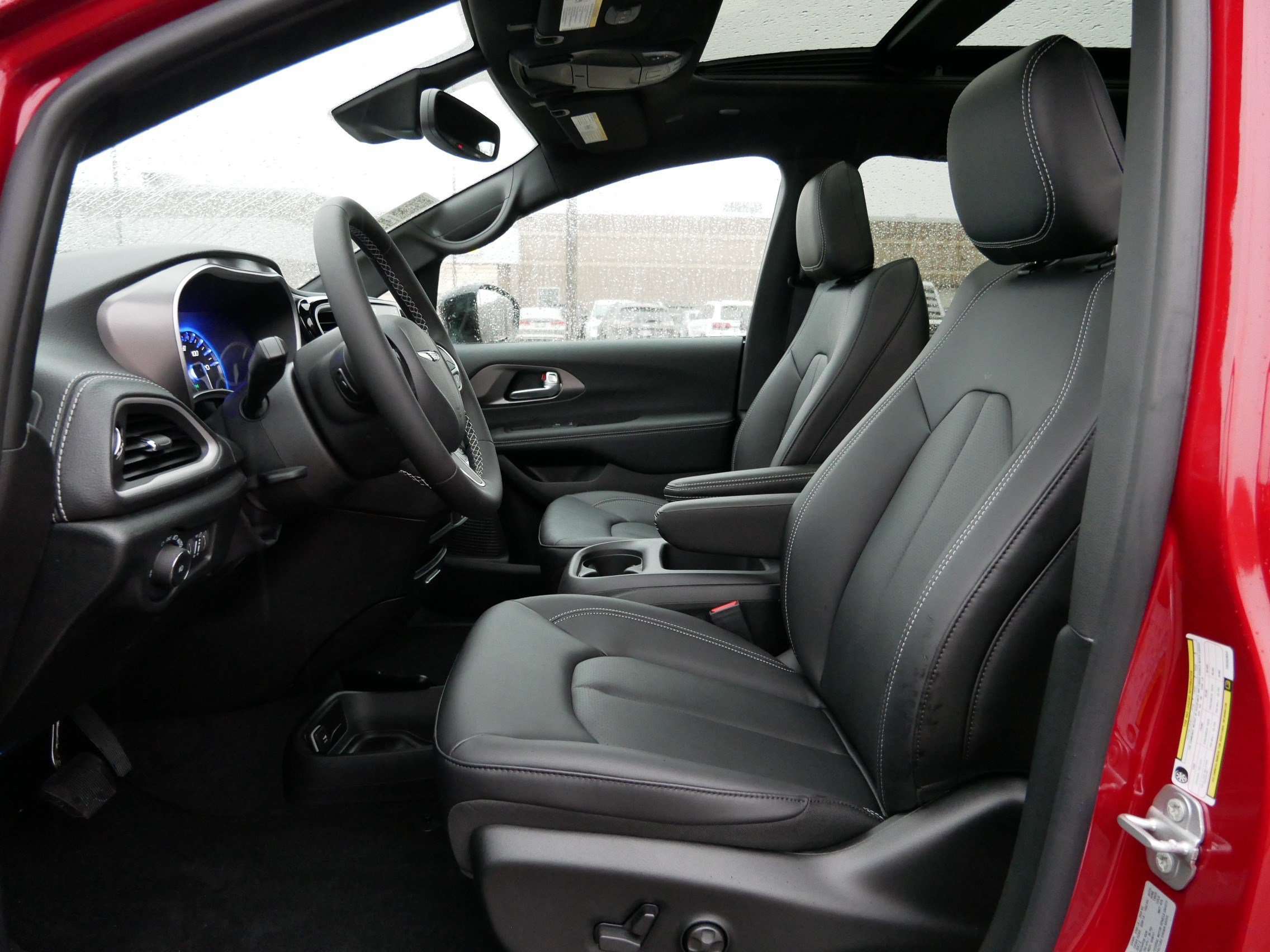 New 2026 Chrysler Pacifica Select AWD/4WD image 6