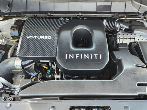 Certified 2026 INFINITI QX60 Luxe w/ Cargo Package AWD/4WD image 9