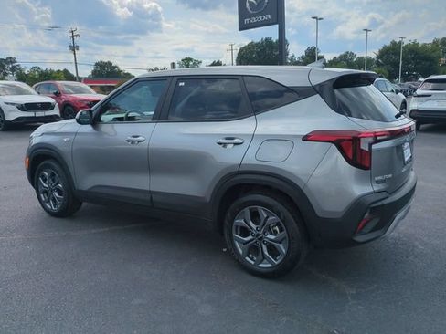 Used 2026 Kia Seltos LX FWD image 6