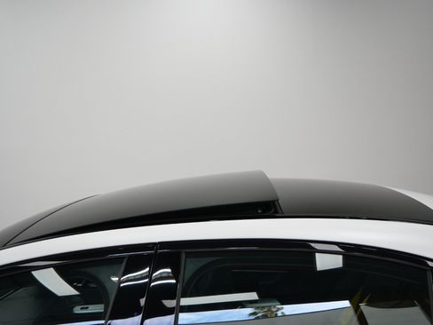 Used 2025 Mercedes-Benz E 53 AMG e 4MATIC Sedan image 51