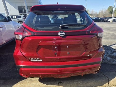 Used 2024 Nissan Kicks SR w/ SR Premium Package image 4