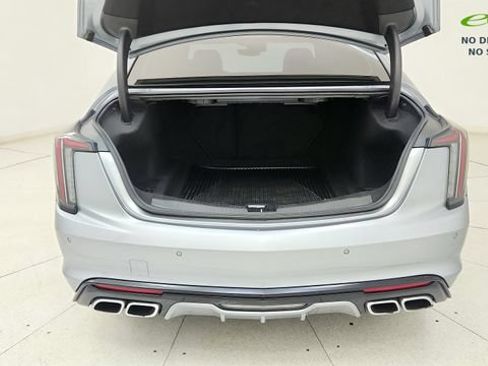 Used 2023 Cadillac CT5 V w/ Premium Package RWD image 21