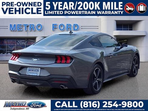 Used 2024 Ford Mustang Coupe RWD image 3